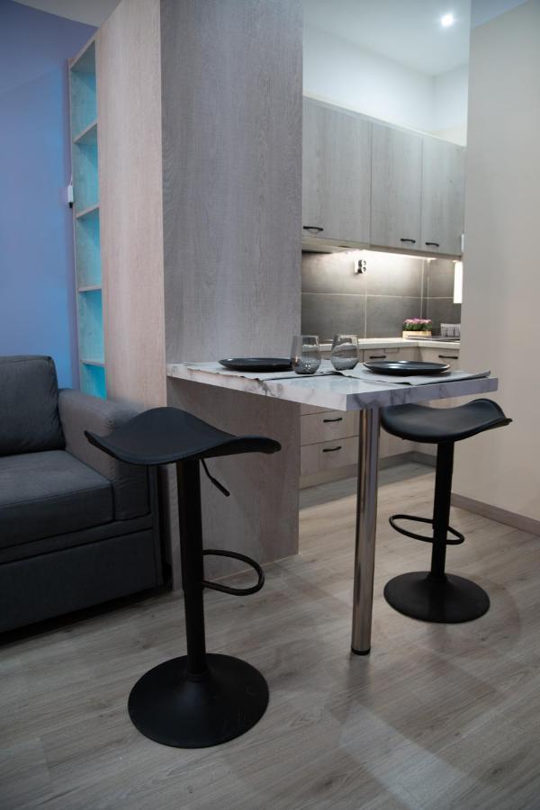 Modern Apartment Downtown Athen Eksteriør bilde